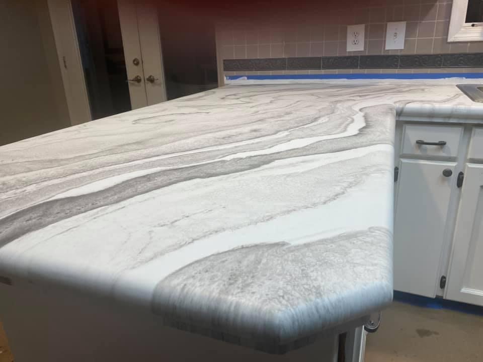 Table Fire High Hardness Clear AB Glue Epoxy Resin and Hardener Free Sample Liquid Epoxy Resin Pure Transparent 1:1